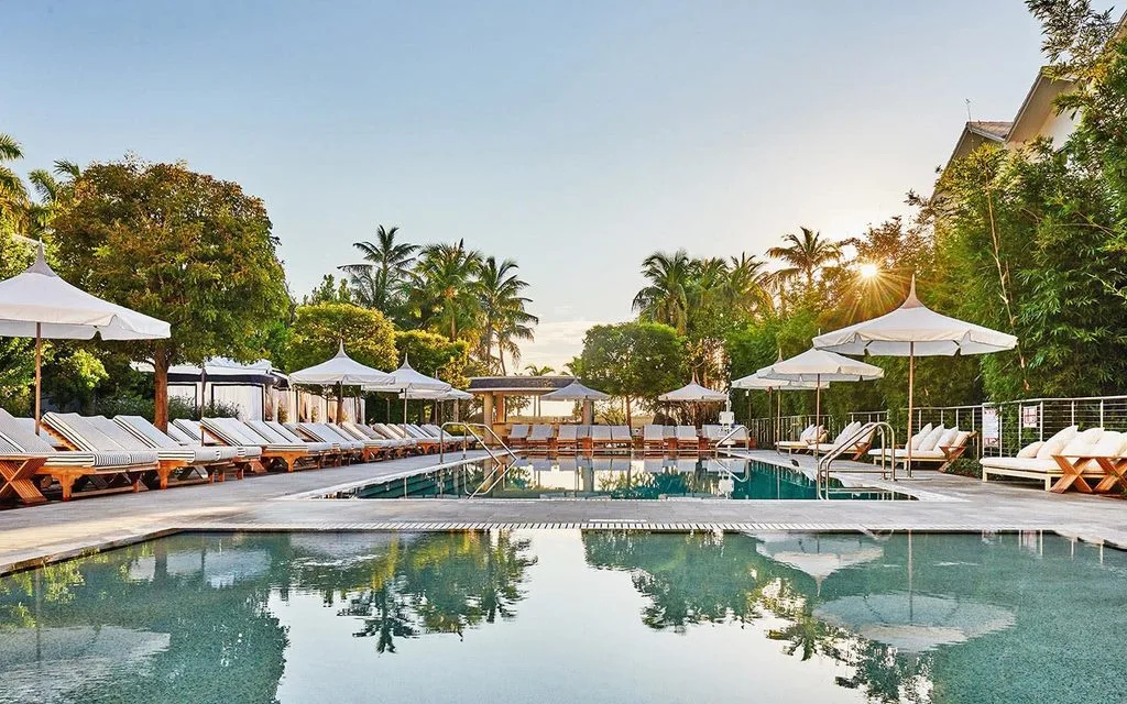 Nautilus, Sonesta Hotel